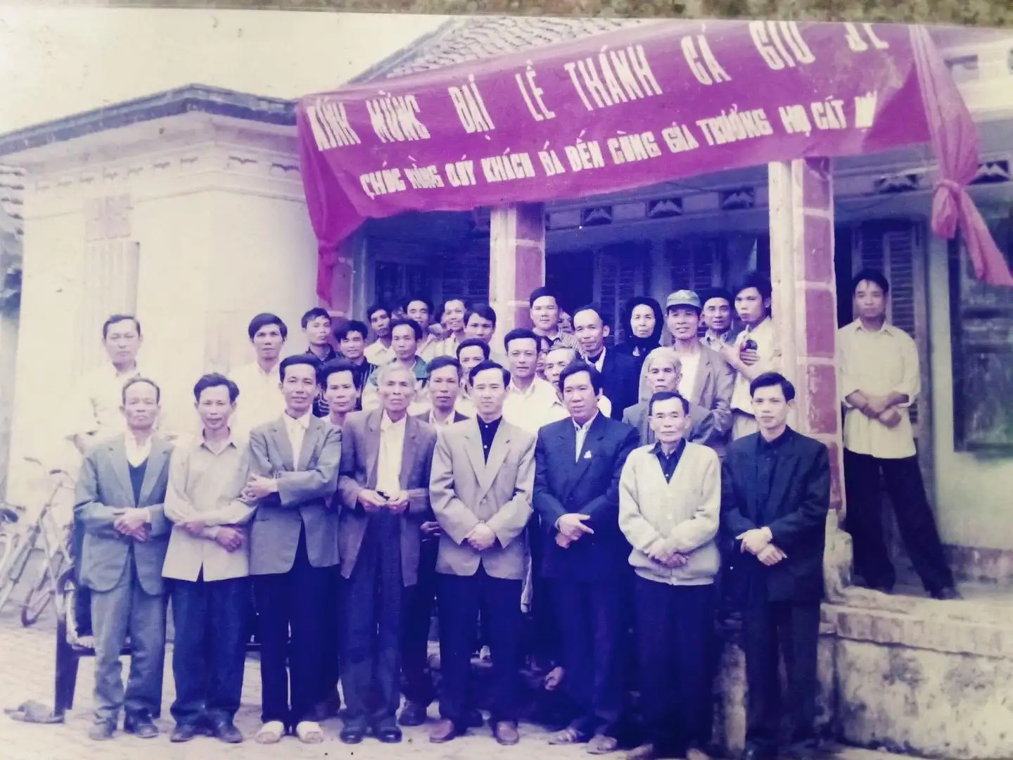 giao-xu-cat-noi Hình ảnh quý viên chức giáo họ Cát Nội trong ngày lễ kính thánh gia thất
