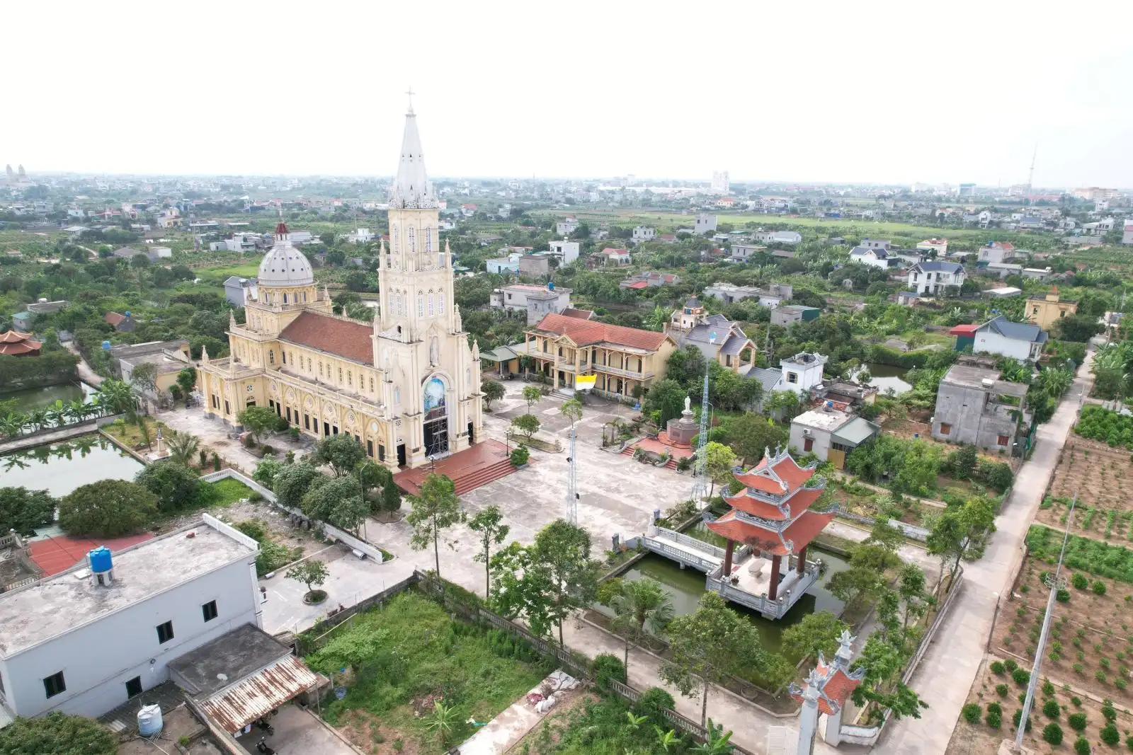 giao-xu-cat-noi Giáo xứ Cát Nội nhìn từ trên cao