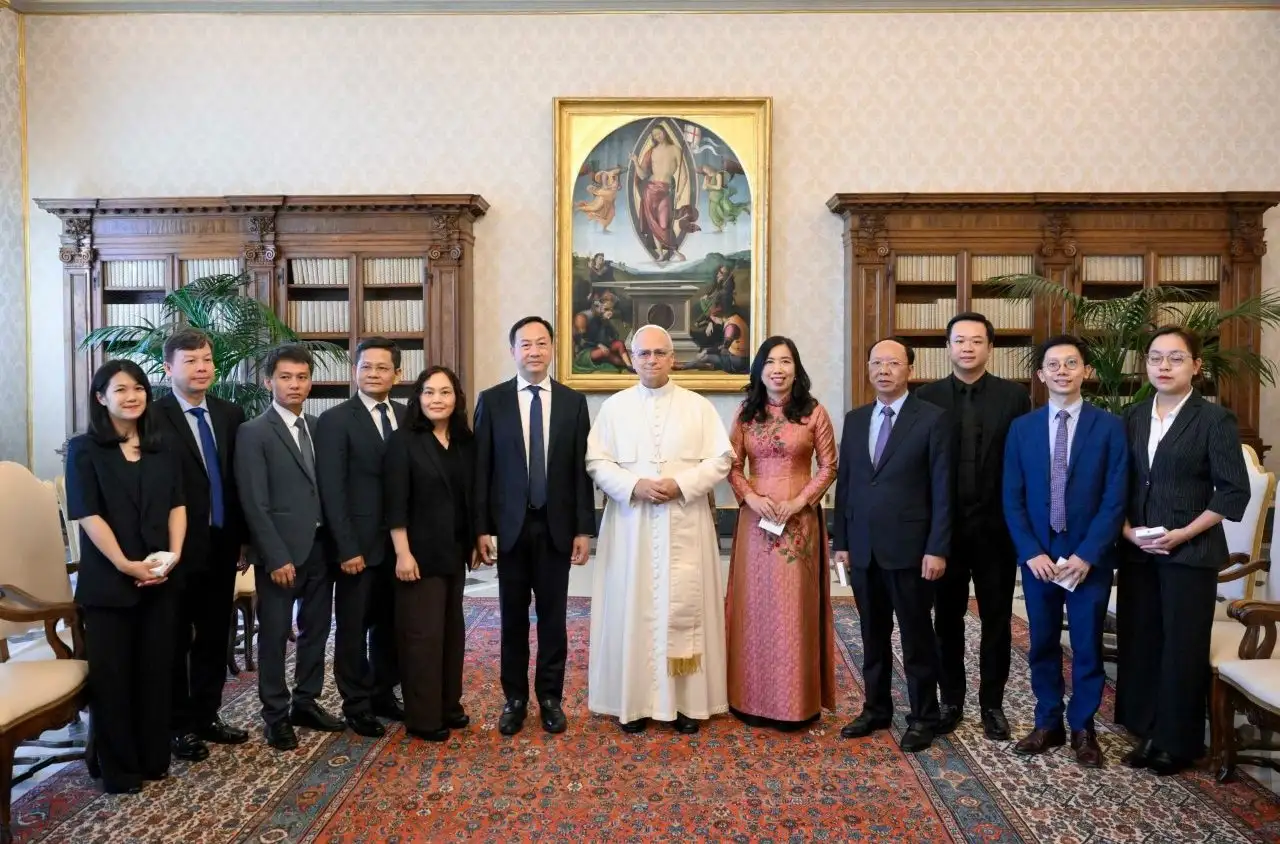 giao-xu-cat-noi Đức Thánh Cha Lêô XIV tiếp Nhóm Công tác hỗn hợp Việt Nam – Tòa Thánh (@Vatican Media)