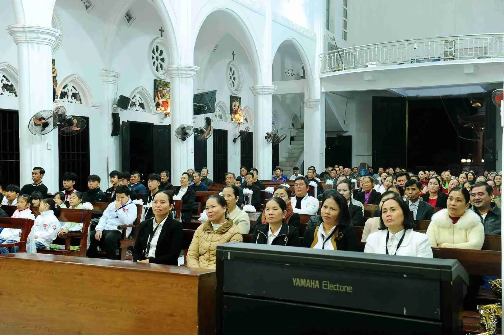 giao-xu-cat-noi giao-xu-cat-noi