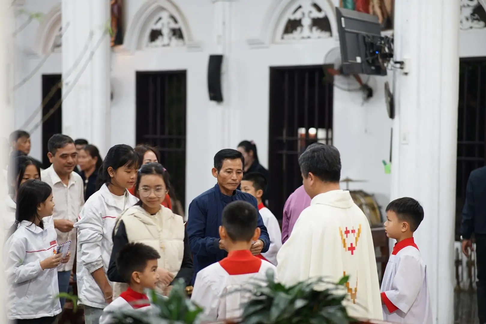 giao-xu-cat-noi Giáo xứ Cát Nội - Thánh Lễ Mùng 3 Tết